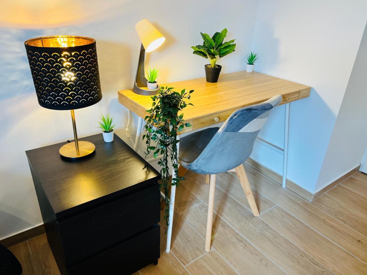 Appartement Luxueux Et Cosy Cergy Ngoại thất bức ảnh